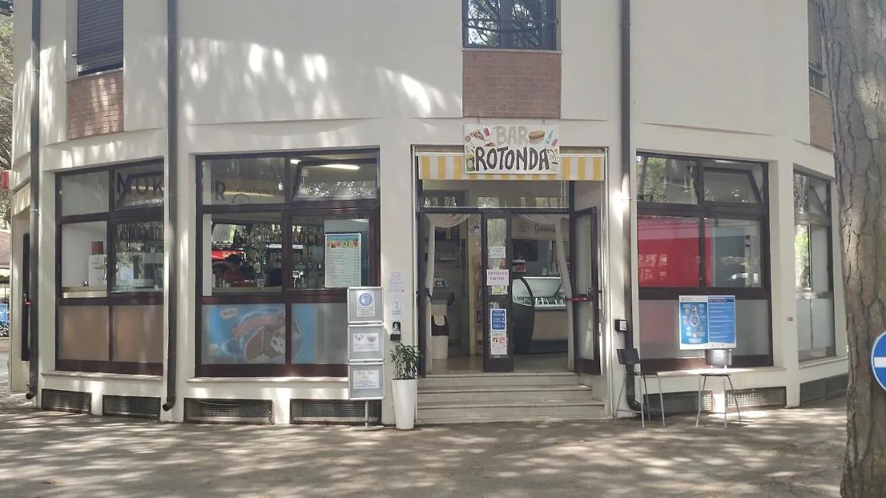 Mareblu Caravans Hotel Lido di Spina Campsite